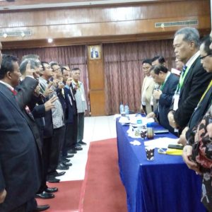 Pelantikan Ketua Umum Budi Sinambela (jas hitam paling kanan) dan 7 Waketum oleh Inisiator dan panitia.