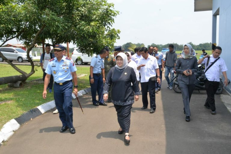 Bupati Bogor Sambangi Lanud Atang Sendjaja-Bogor 1