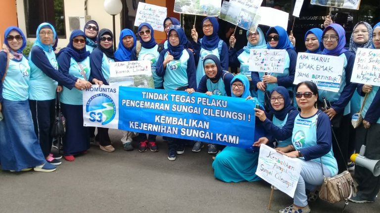 Soal Pencemaran Sungai Komunitas S3 Cileungsi Gruduk Kantor DLH Bogor