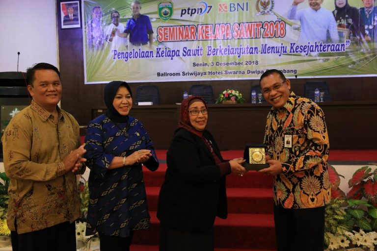 DPD RI ‘Counter’ Propaganda Isu Kelapa Sawit Indonesia