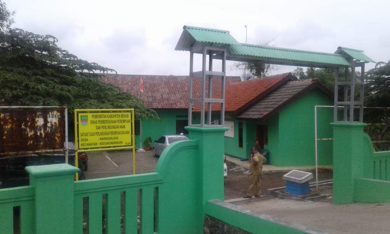 Kades Waringin Jaya Topik Sedang Giat Perubahan Kantor Desa Dan Sarana Prasarana Desa 2