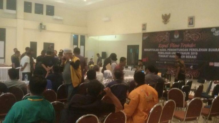 PPK Kedungwaringin Di Anggap Curang , Pada Rapat Pleno Terbuka KPUD