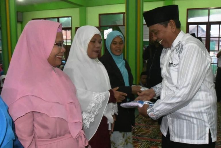 Pemkab Humbahas Buka Puasa Bersama Dengan Masyarakat