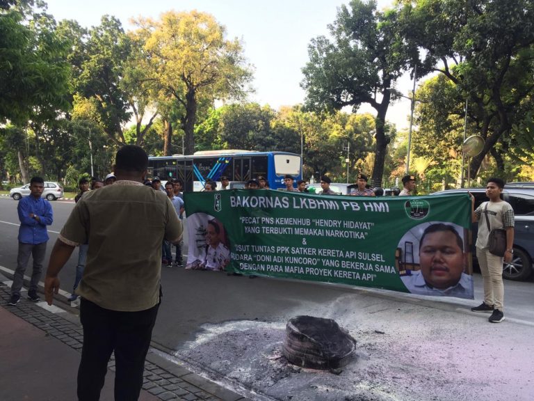 Dugaan Korupsi Proyek Perkeretaapian Sulsel, LKBHMI Minta Menhub Pecat Hendry Hidayat dan Doni Adi Kuncoro