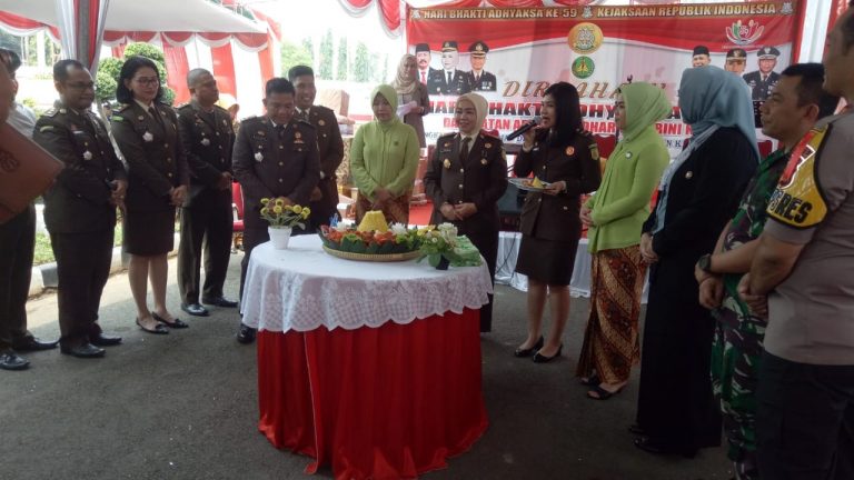 HARI BHAKTI ADHYAKSA KE 59 SERTA IKATAN ADHYAKSA