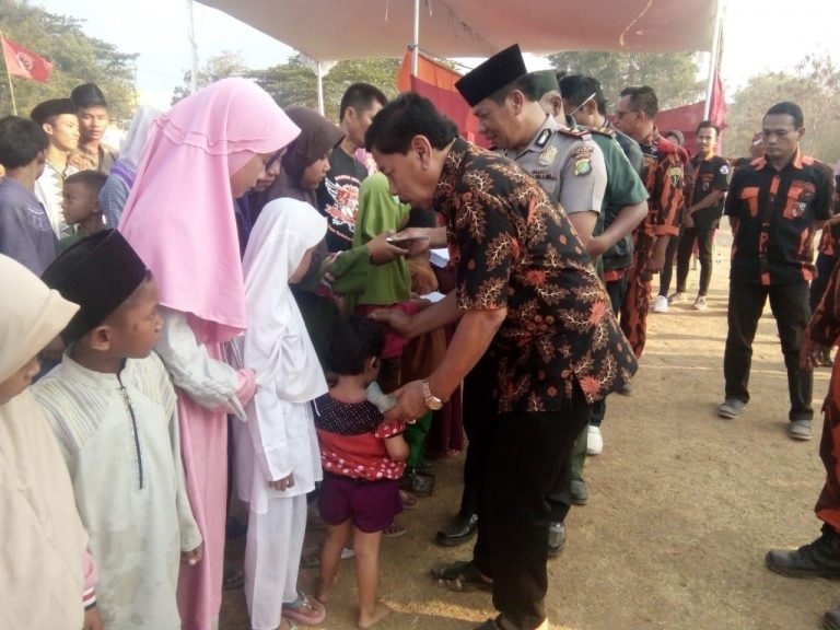 Anak Yatim dan Dhuafa Dapat Bantuan Dari Pemuda Pancasila Cikarang Utara