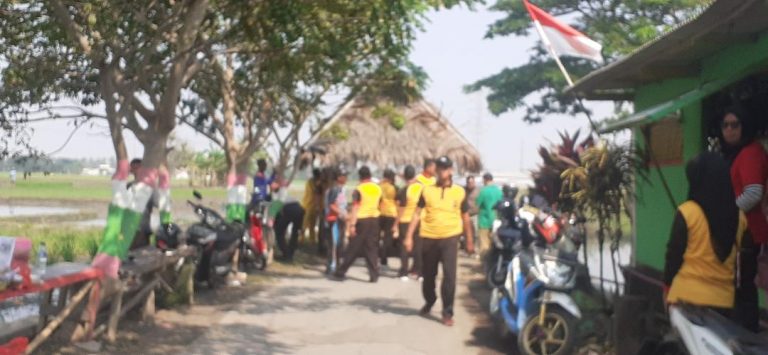 Jajaran Polsek Cikarang Giat Kebersihan Dalam Memperingati World Clean Up Day. 1