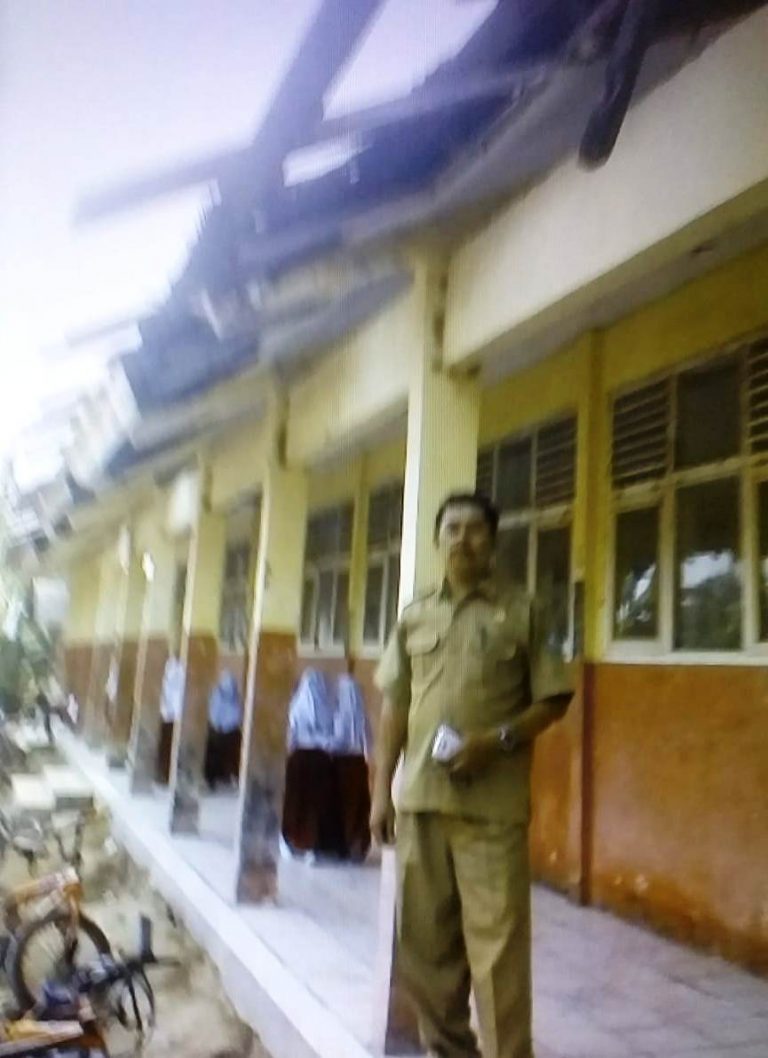 Gedung SDN 4 segeran lor