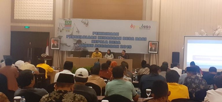 Rapat DPMD dan Kades se Kab Bekasi Tentang Pembinaan Keuangan Desa Menuai Protes