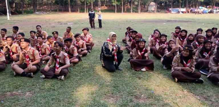 SDN Cikaret 02 kirim 4 regu Putar Putri Jambran Ranting Cibinong