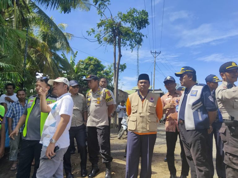 Gubernur Zul Minta Balai Jalan Percepat Jembatan Belly Semi permanen Tampes. ok