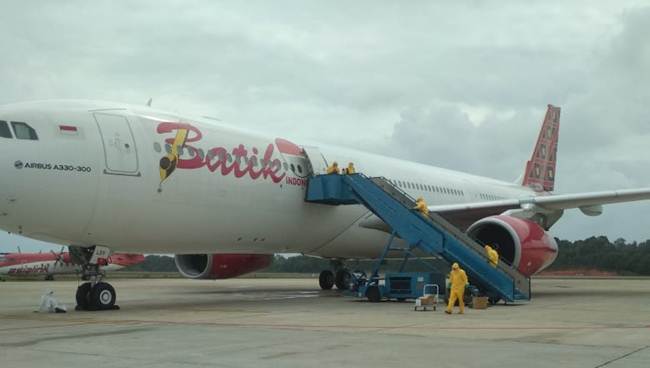 Operasional Batik Air “Misi Kemanusiaan” Penerbangan ID-8619 Rute Wuhan ke Batam