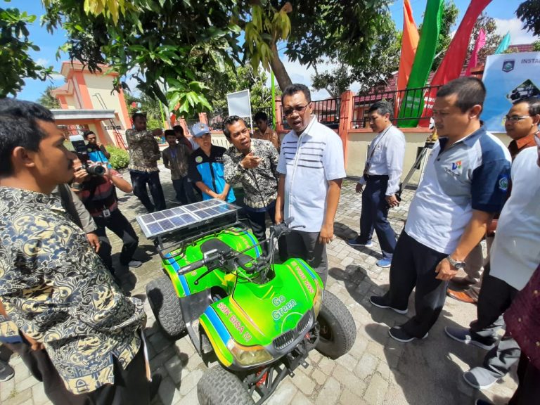 SMKN 1 Lingsar Memang Hebat! Ciptakan Mobil Bertenaga Matahari2