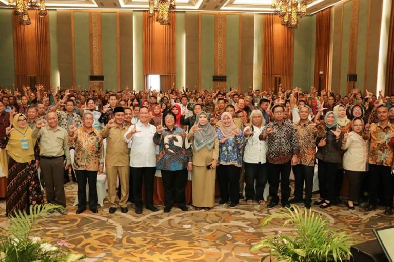 Ajak Masyarakat Aktif Lestarikan Lingkungan