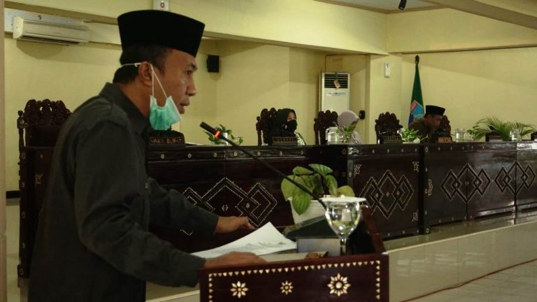 DPRD Lombok Barat Menerima LKPJ Bupati 2019 2