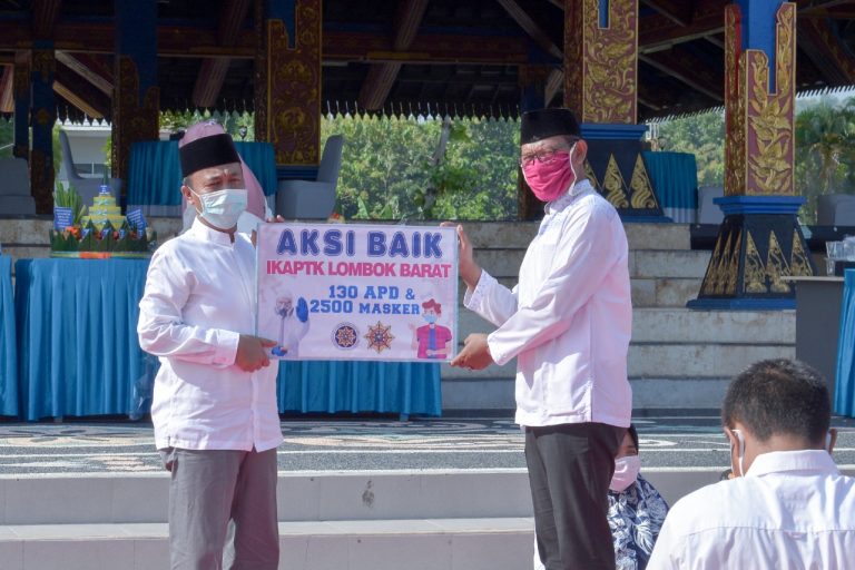 IKAPTK Lombok Barat Sumbang APD Covid-19 3