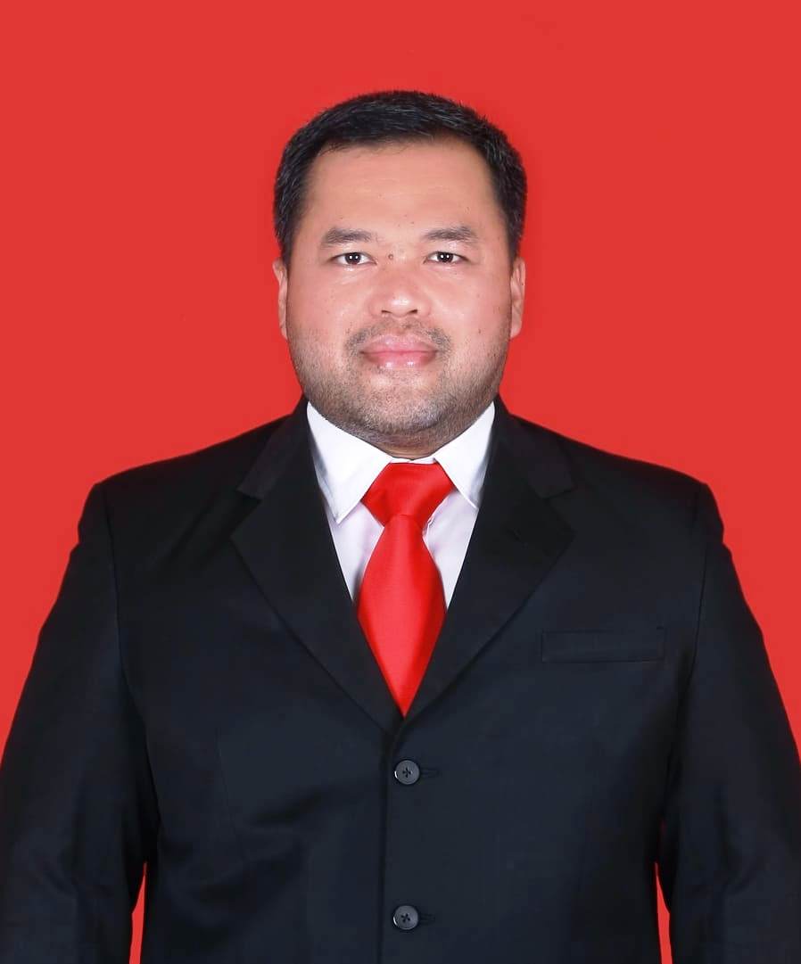 Dr. Sinaga