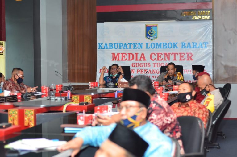 Bupati Lombok Barat Keluarkan SK Penetapan Status Tansisi New Normal 3