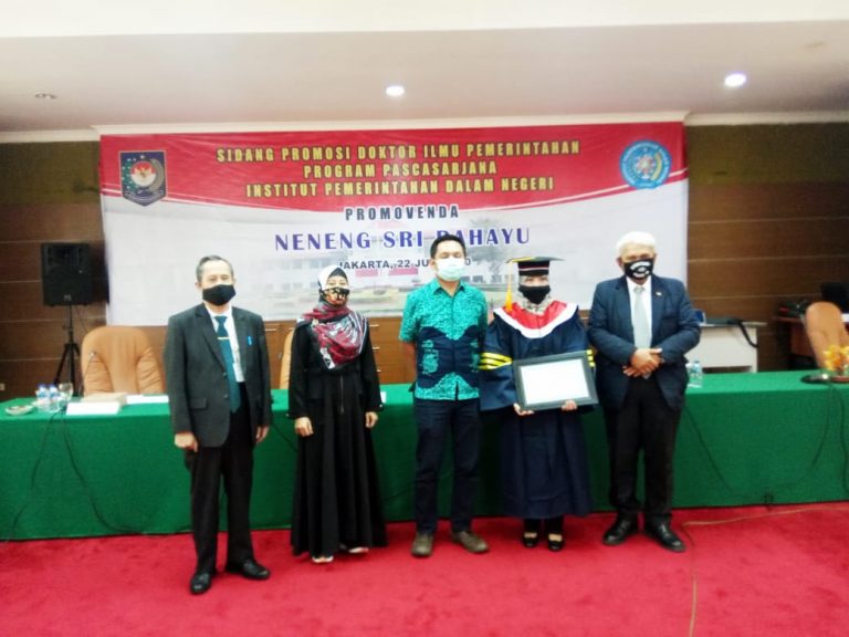 Dr. Neneng Sri Rahayu, ST, M.Si. 2