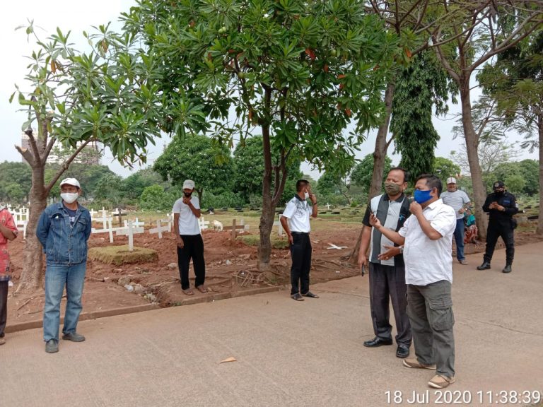 Musyawarah Dua Ahli Waris Tanah, Dan TPU Pondok Kelapa Berjalan Tertib 3