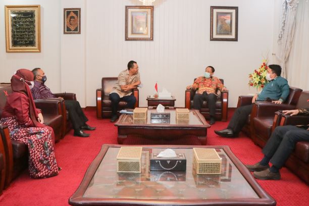 Gubernur Dorong KPPU Sinergikan Kemitraan 1