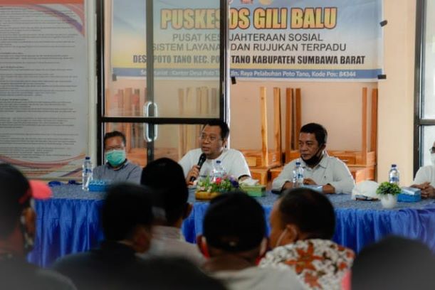 Gubernur Sebar Pesan Keteduhan di Poto Tano 3