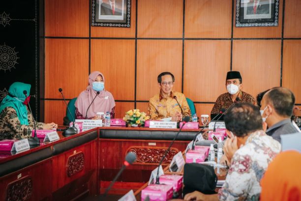 Hj. Niken Dukung Penuh Program Uji 1