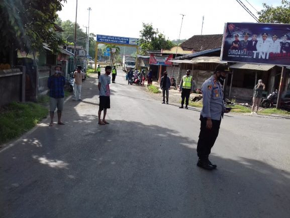 Iptu I Made Dharma Y.P., S.I.K. Kapolsek KPPP Pelabuhan Lembar Lombok Barat 3