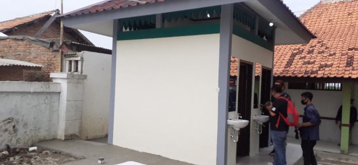 Anggaran Bangunan WC di Kab. Bekasi Pantastis