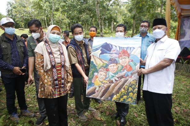 Revitalisasi Fungsi Hutan Pesugulan 2