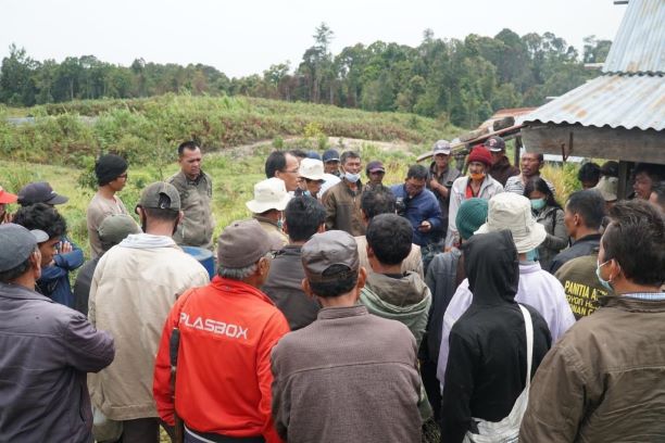 Bupati Humbahas Dosmar Banjarnahor, SE. 1