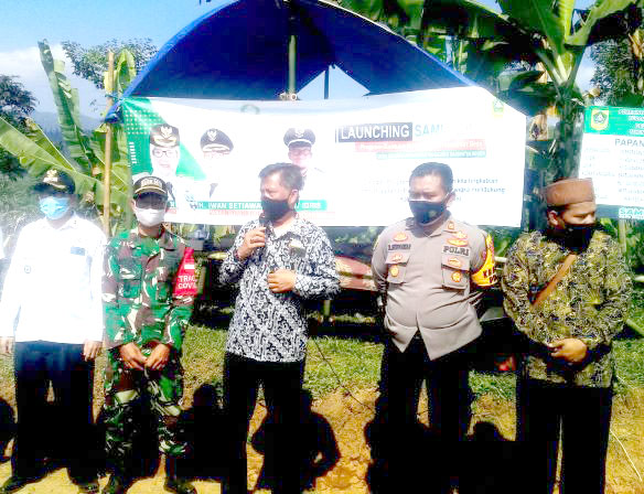 Kades Cisarua Bersama Muspika Kec