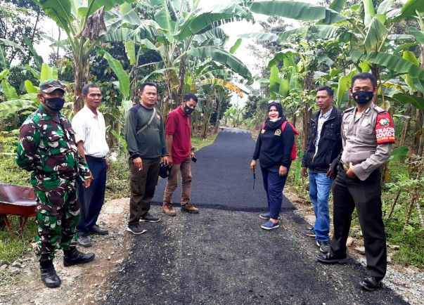 Dana Desa Tahap 2, Kades Pangkal Jaya Gunakan untuk Hotmix Jalan Kampung Kirayam RW. 03 1