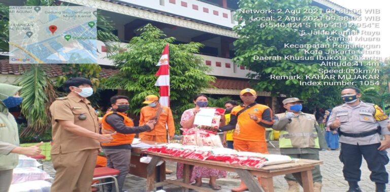 Gaet Peminat, Vaksinasi di Kamal Muara Dapat Sekarung Beras 1