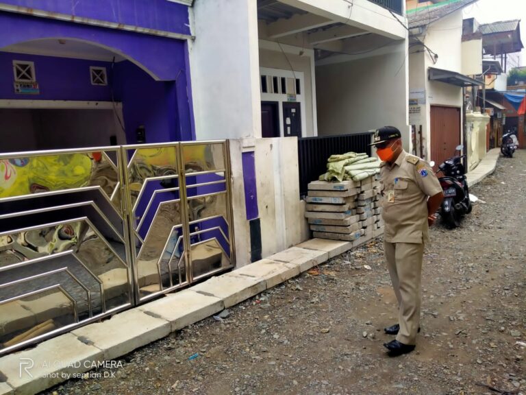 Kelurahan Tugu Selatan Lakukan Peningkatan Jalan dan Perbaikan Saluran Air Di Tiga Lokasi Sekaligus 1