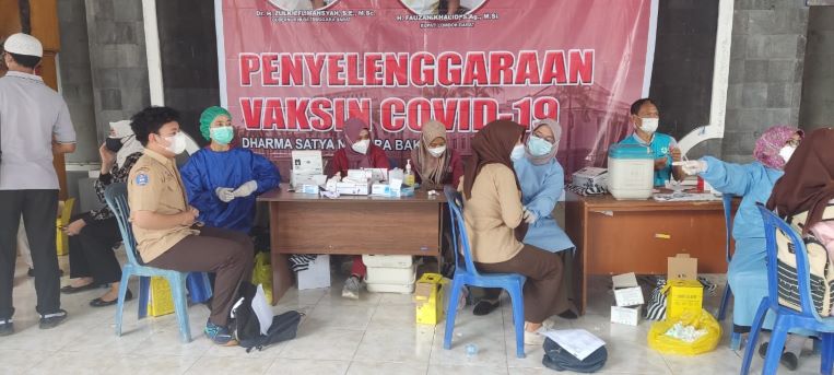 Komitmen Bantu Pemerintah, IKAPTK NTB Kembali Gelar Vaksinasi Gratis 3