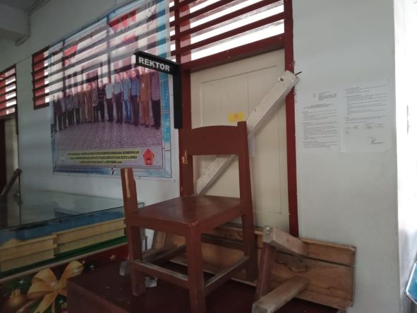 Ruang Rektor Disegel, Pemilihan Rektor IKIP Gunungsitoli Dinilai Merusak Statuta 1