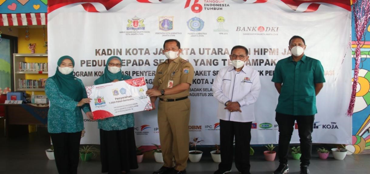Walikota Jakut Hadiri Vaksinasi Untuk Anggota TP PKK 1