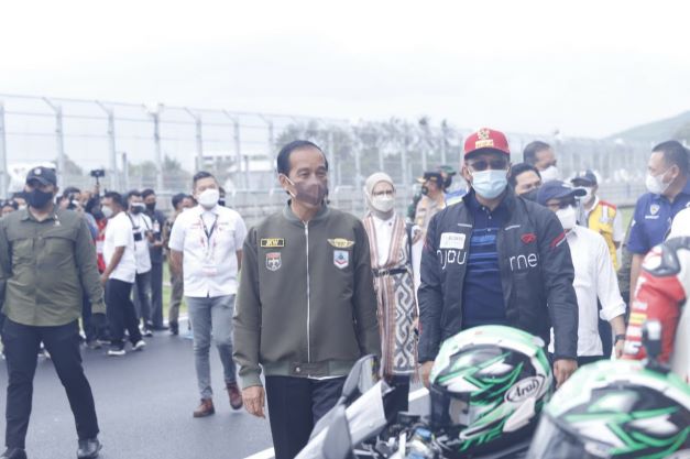 Gubernur NTB 1