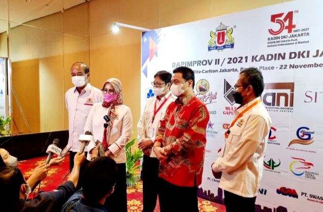 Kadin DKI Jakarta Laksanakan Kegiatan Diskusi Panel & Bantuan Beras Kepada Masyarakat 1