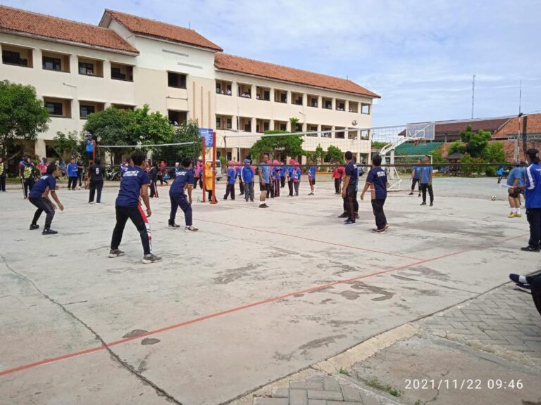 Ketua Cabang PGRI Kecamatan Cikarang Utara Gelar Tiga Cabang Olahraga Dalam Rangka Hari Guru Nasional Ke 76 1