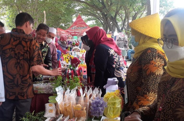 Anggota DPRD Provinsi Jawa Barat Irpan Haeroni Berharap Kegiatan Bazar UMKM Jangan Hanya Seremonial 2
