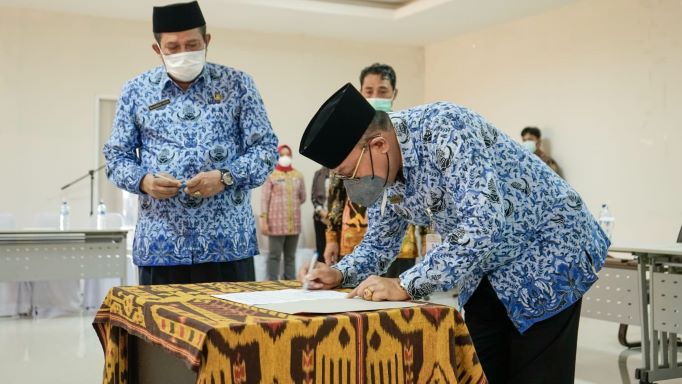 Birokrasi Efektif, Sekda Lantik 605 Pejabat Fungsional Pemprov NTB 3