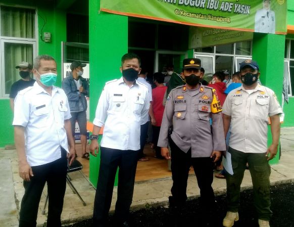 Muspika Kecamatan Nanggung Bersinergi dengan Dinkes Kab. Bogor Adakan Suntik Vaksin 1
