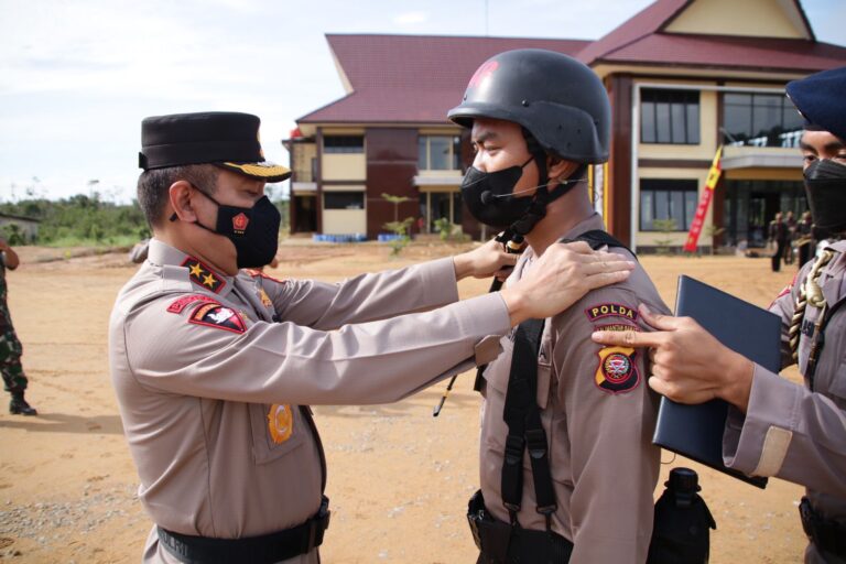 Buka Pendidikan Bintara Polri 2022, Kapolda Siswa Harus Dispilin dan Selalu Terapkan Prokes Ketat 1