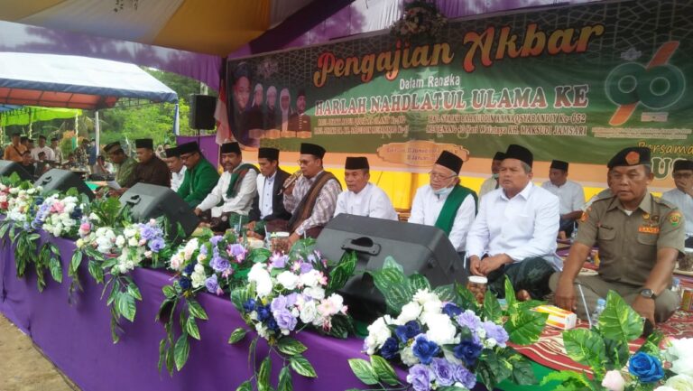 Bupati Pelalawan Hadiri Perayaan Hari Lahir Nahdatul Ulama (NU) Ke-96 Tahun 2022 Di Kecamatan Ukui 1