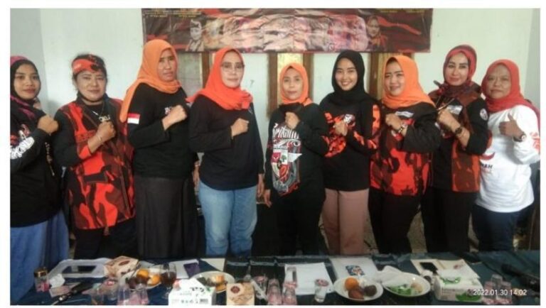 Menjalin Persaudaraan DPC Srikandi Pemuda Pancasila Rapat Bulanan Dan Arisan Pengurus 1