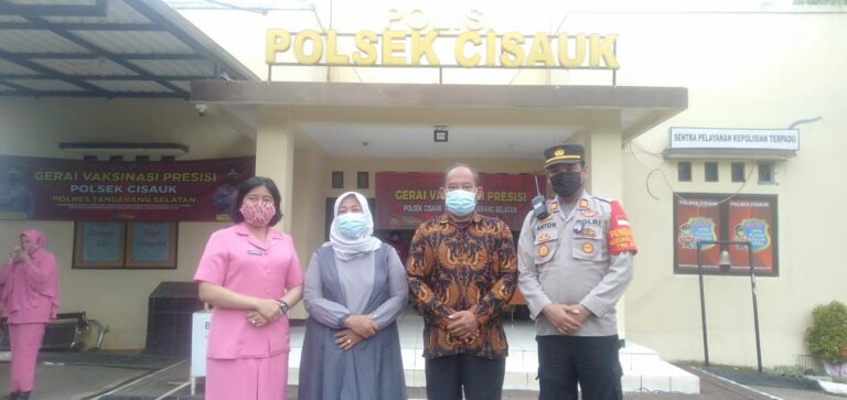 Kapolsek Cisauk Polres Tangsel Lepas Anggota yang Memasuki Masa Purna 3