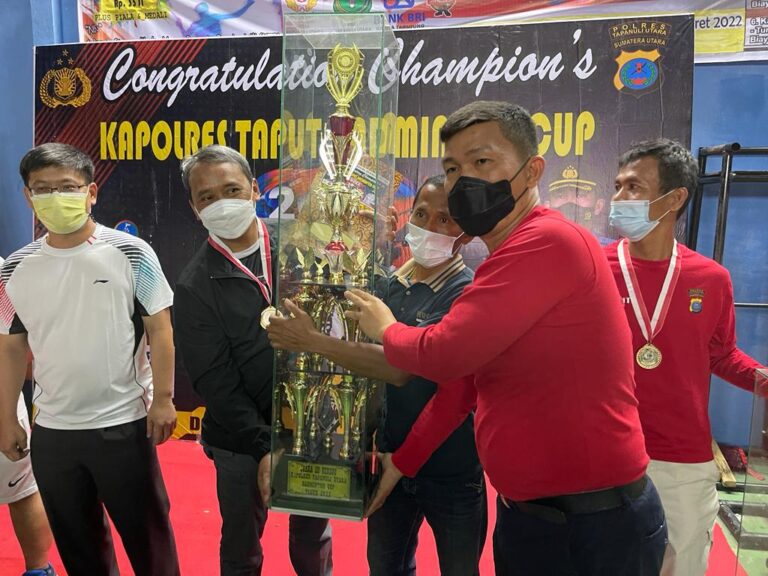Turnamen Badminton Kapolres Taput Cup 2022 Tetap digelar Tanpa Penonton 1