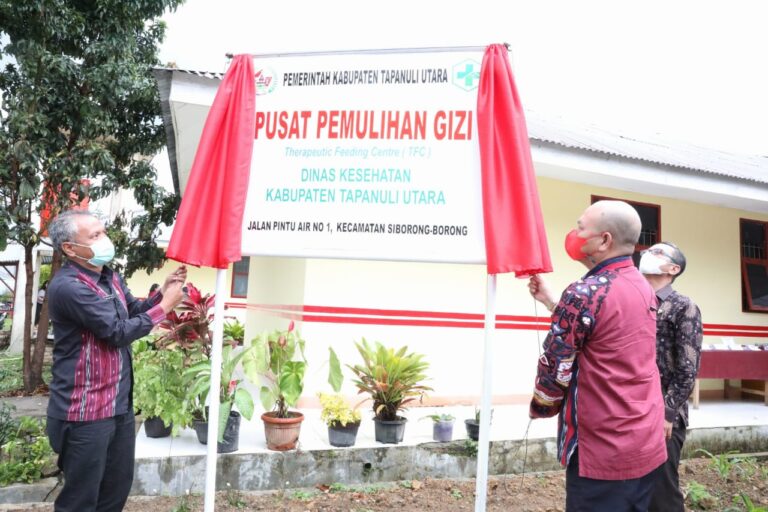 Bupati Tapanuli Utara Resmikan Therapeutik Feeding Centre 1